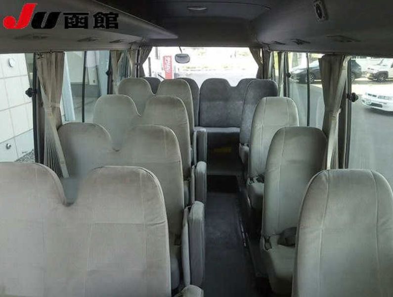 29747  TOYOTA COASTER  2004