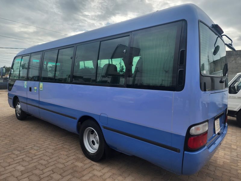  29747  TOYOTA COASTER  2004  