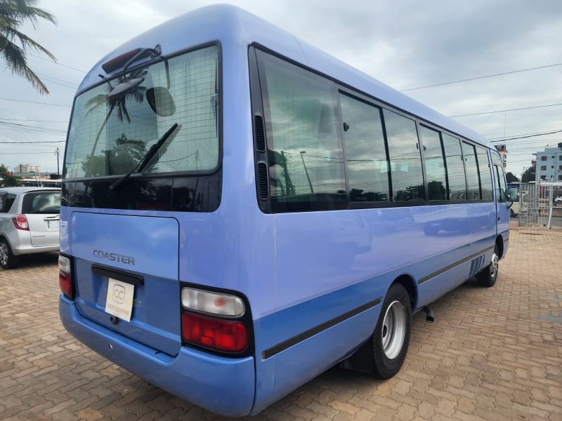  29747  TOYOTA COASTER  2004  