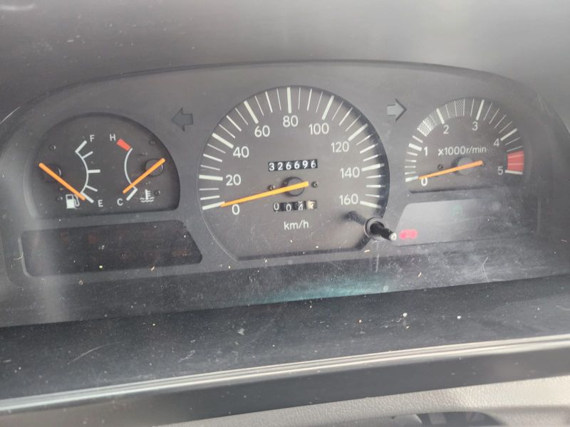  29747  TOYOTA COASTER  2004  