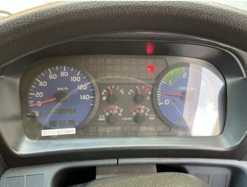 29749  HINO RANGER  2002