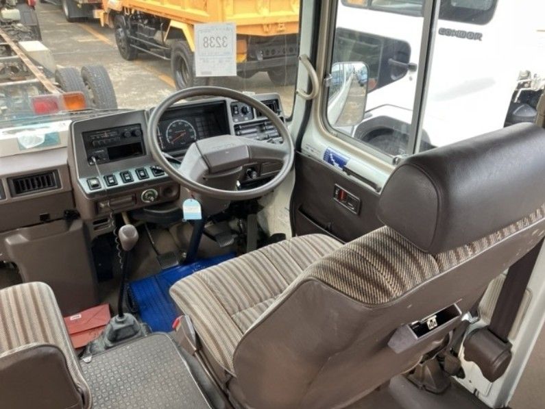  29750  TOYOTA COASTER  1992  