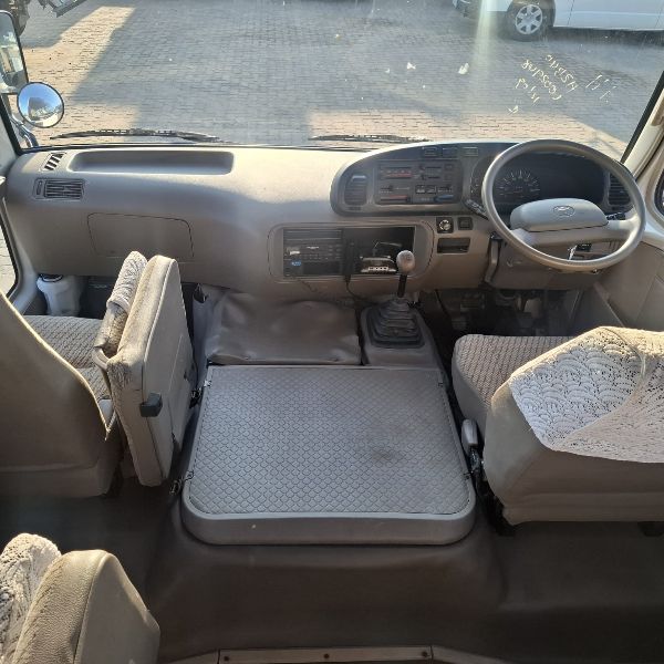  29752  TOYOTA COASTER  1997  