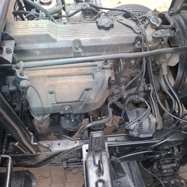  29755  TOYOTA DYNA  1990  