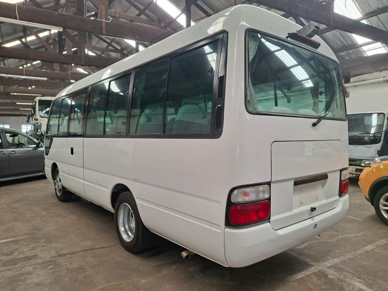  29768  HINO LIESSE BUS  2003  