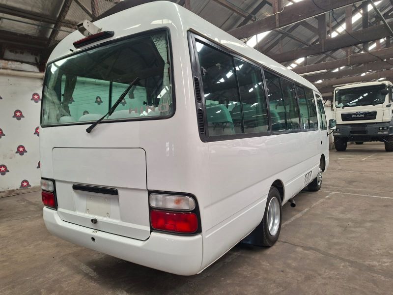  29768  HINO LIESSE BUS  2003  