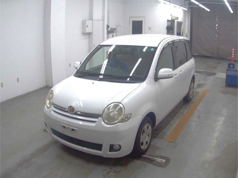 29785 TOYOTA SIENTA 2008