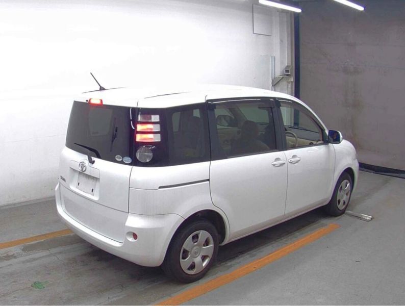 29785 TOYOTA SIENTA 2008