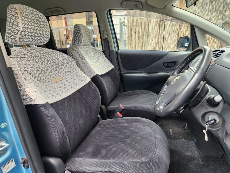  29789  TOYOTA RACTIS  2006  