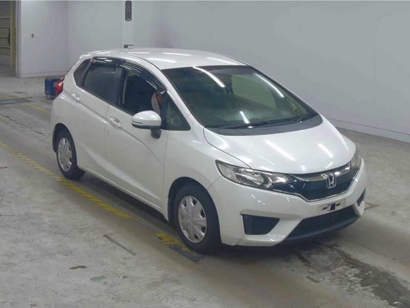  27057 TOYOTA AQUA  2015  