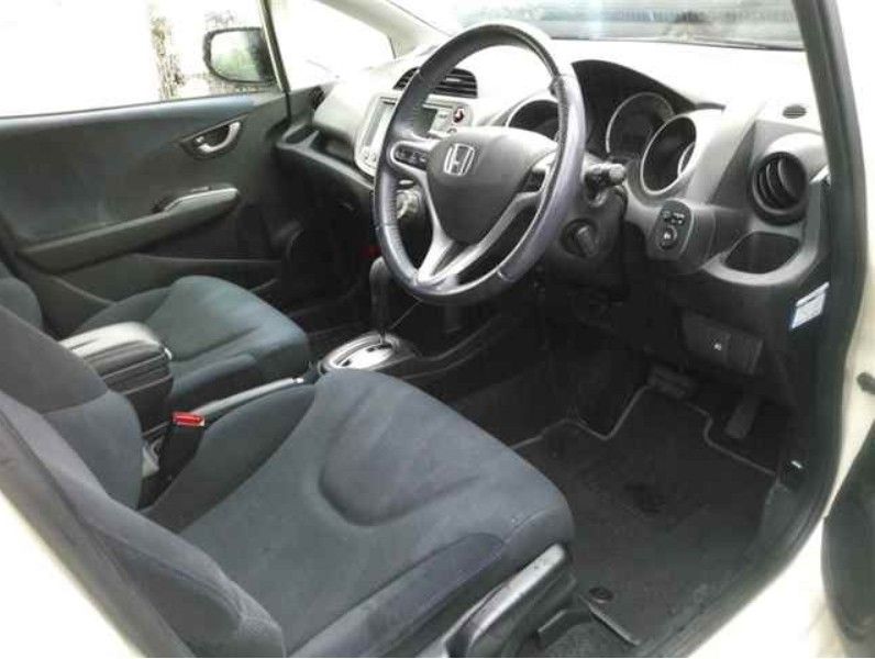  29798  HONDA FIT  2010  