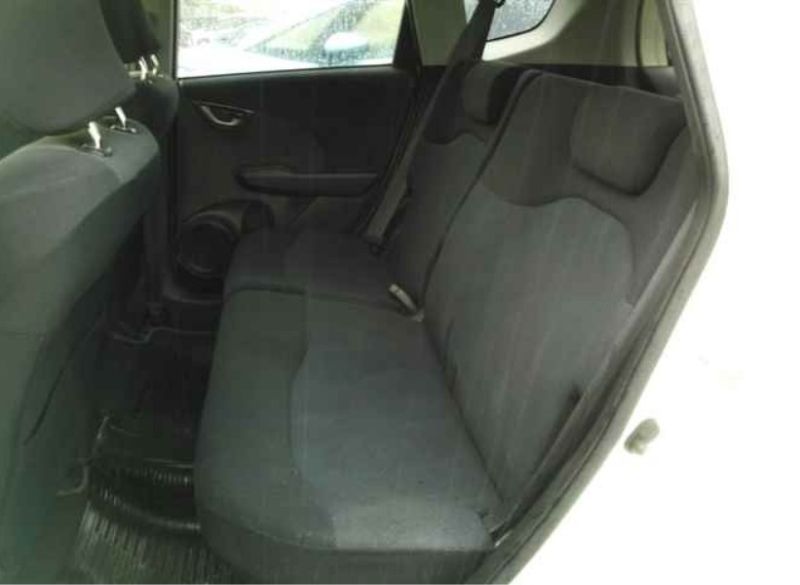  29798  HONDA FIT  2010  