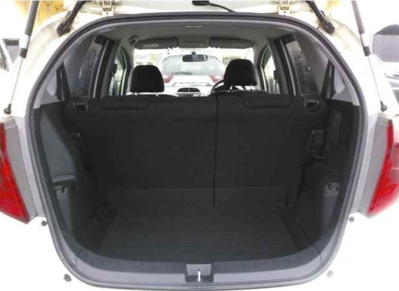  29798  HONDA FIT  2010  