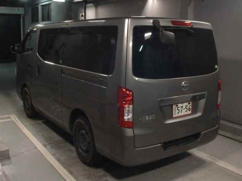  29799  NISSAN CARAVAN  2017  