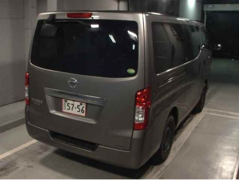  29799  NISSAN CARAVAN  2017  