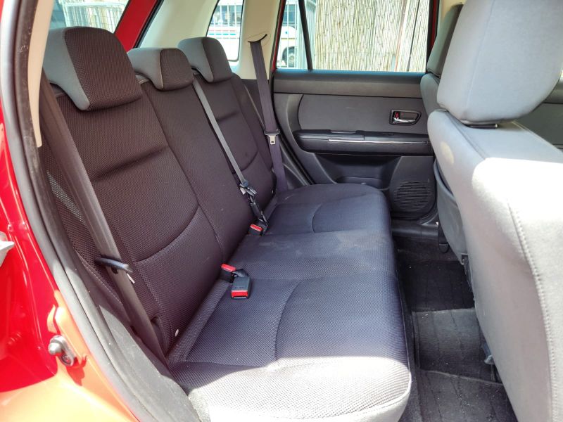  29800  MAZDA VERISA  2012  