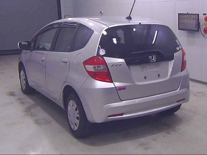  29802  HONDA FIT  2010  