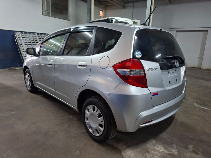  29802  HONDA FIT  2010  