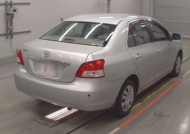 29808 TOYOTA BELTA 2006