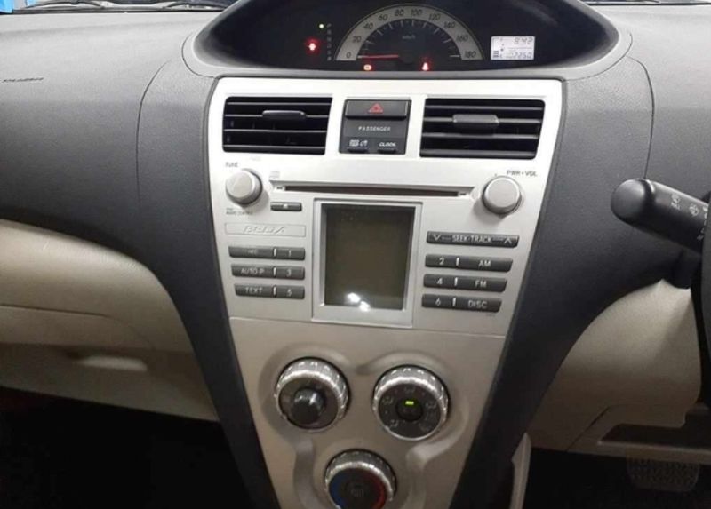 29808 TOYOTA BELTA 2006