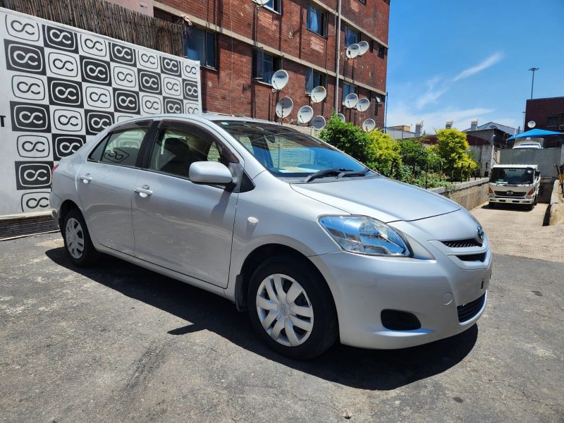  29808  TOYOTA BELTA  2006  