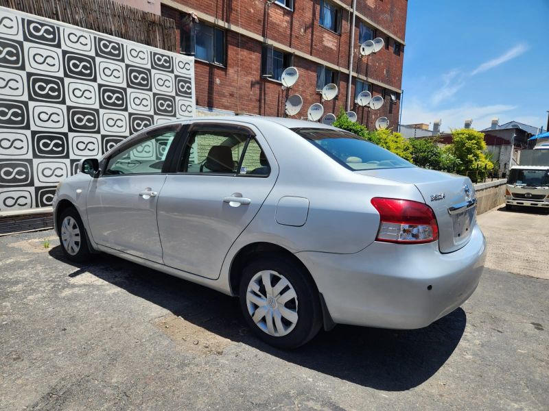  29808  TOYOTA BELTA  2006  