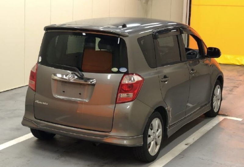  29810  TOYOTA RACTIS  2005  