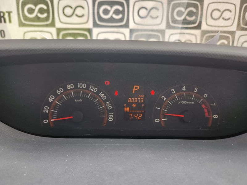  29810  TOYOTA RACTIS  2005  