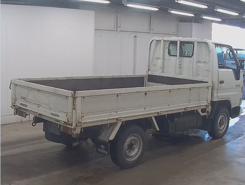  29812  TOYOTA DYNA  1998  