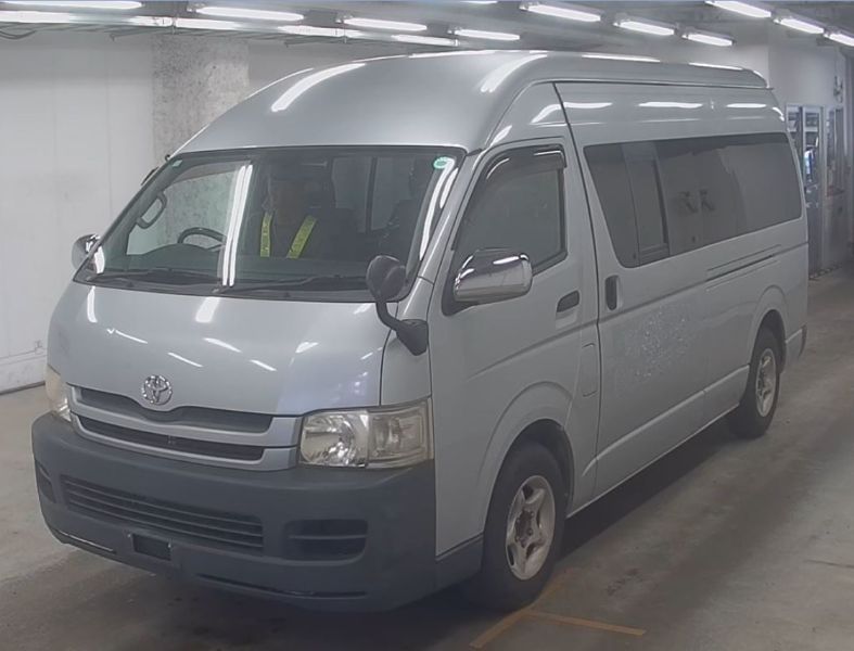  29813  TOYOTA HIACE  2008  