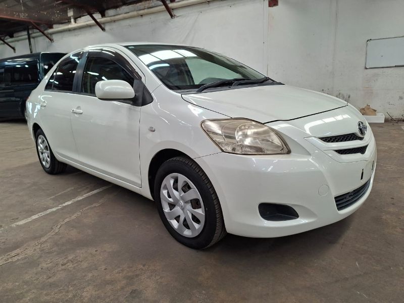  29816  TOYOTA BELTA  2006  
