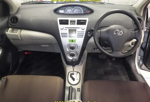  29817  TOYOTA BELTA  2006  