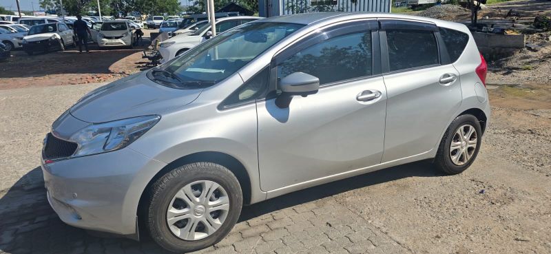  29820  NISSAN NOTE  2016 
