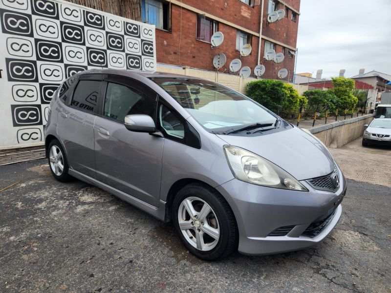  29822  HONDA FIT  2007  