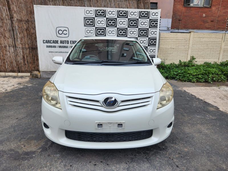  29823  TOYOTA AURIS  2010  