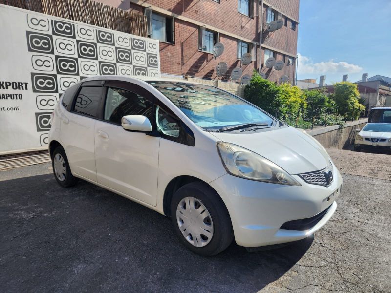  29824  HONDA FIT  2008  