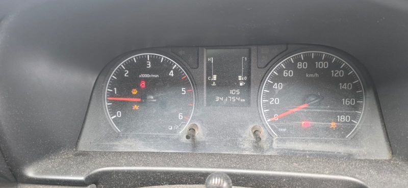  29825  NISSAN CARAVAN  2018  