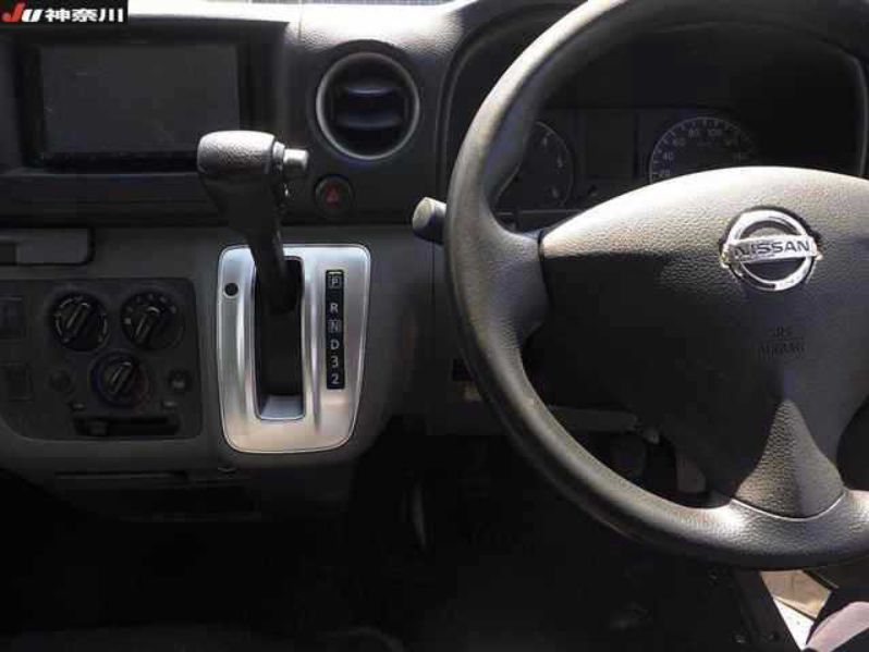  29827  NISSAN CARAVAN  2018  