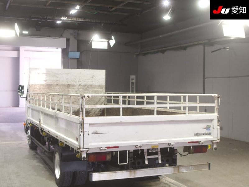  29830  TOYOTA DYNA  2011  