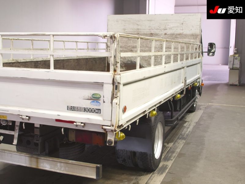  29830  TOYOTA DYNA  2011  