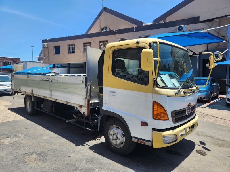  29833  HINO RANGER  2003  