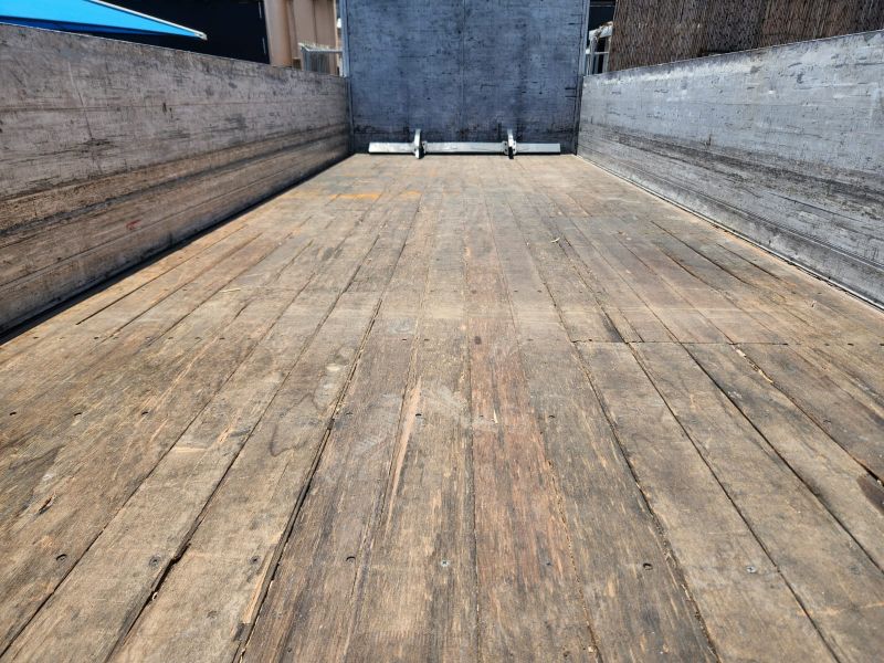  29833  HINO RANGER  2003  