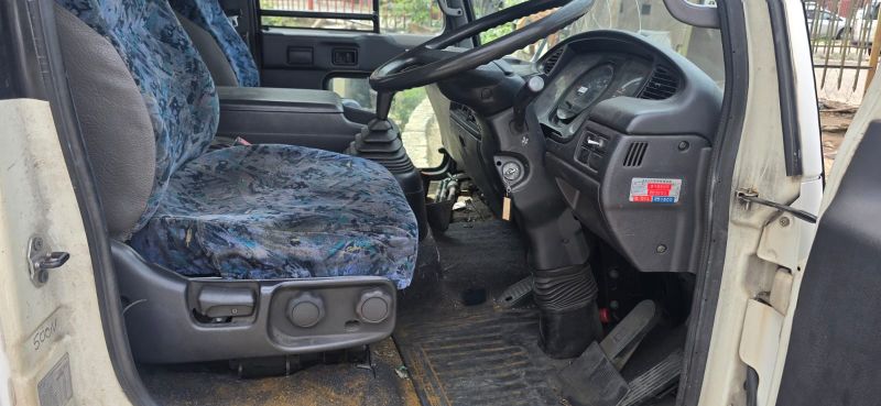  29838  NISSAN CONDOR  1998  