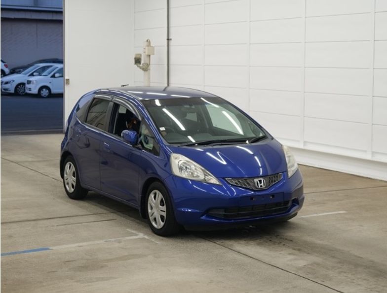  27004 HONDA FIT  2015  