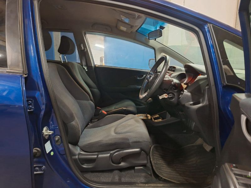  29845  HONDA FIT  2010  