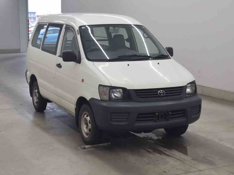  27118 TOYOTA HIACE  2004  