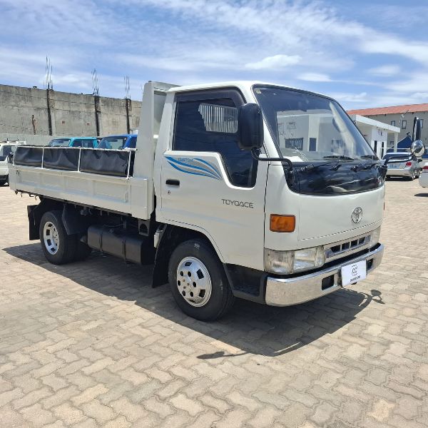  29847  TOYOTA TOYOACE  1996  