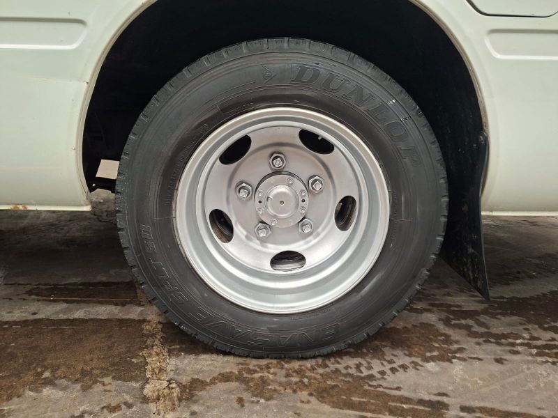  29857  TOYOTA COASTER  1999  