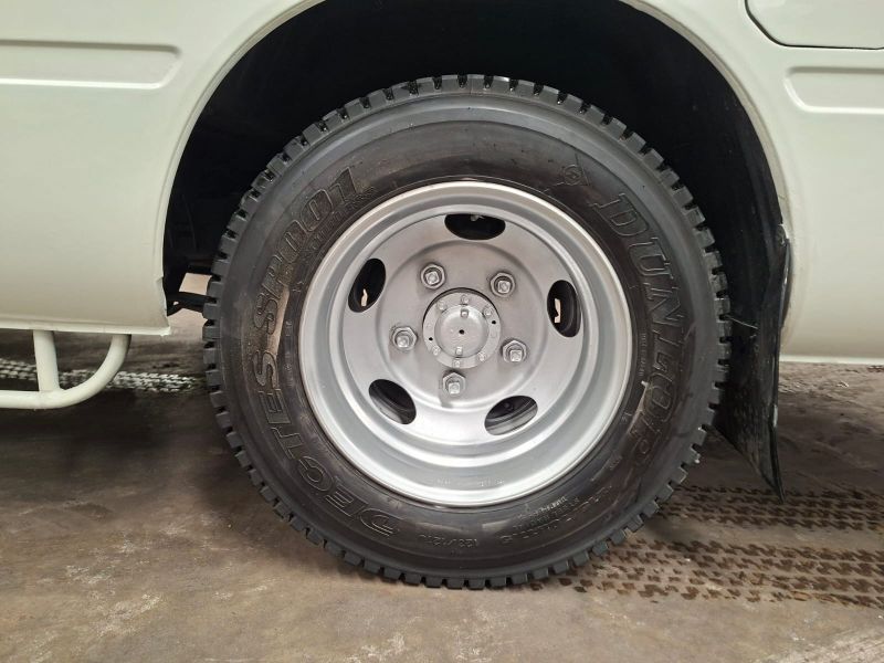  29857  TOYOTA COASTER  1999  