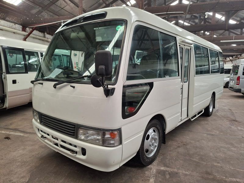  29857  TOYOTA COASTER  1999 